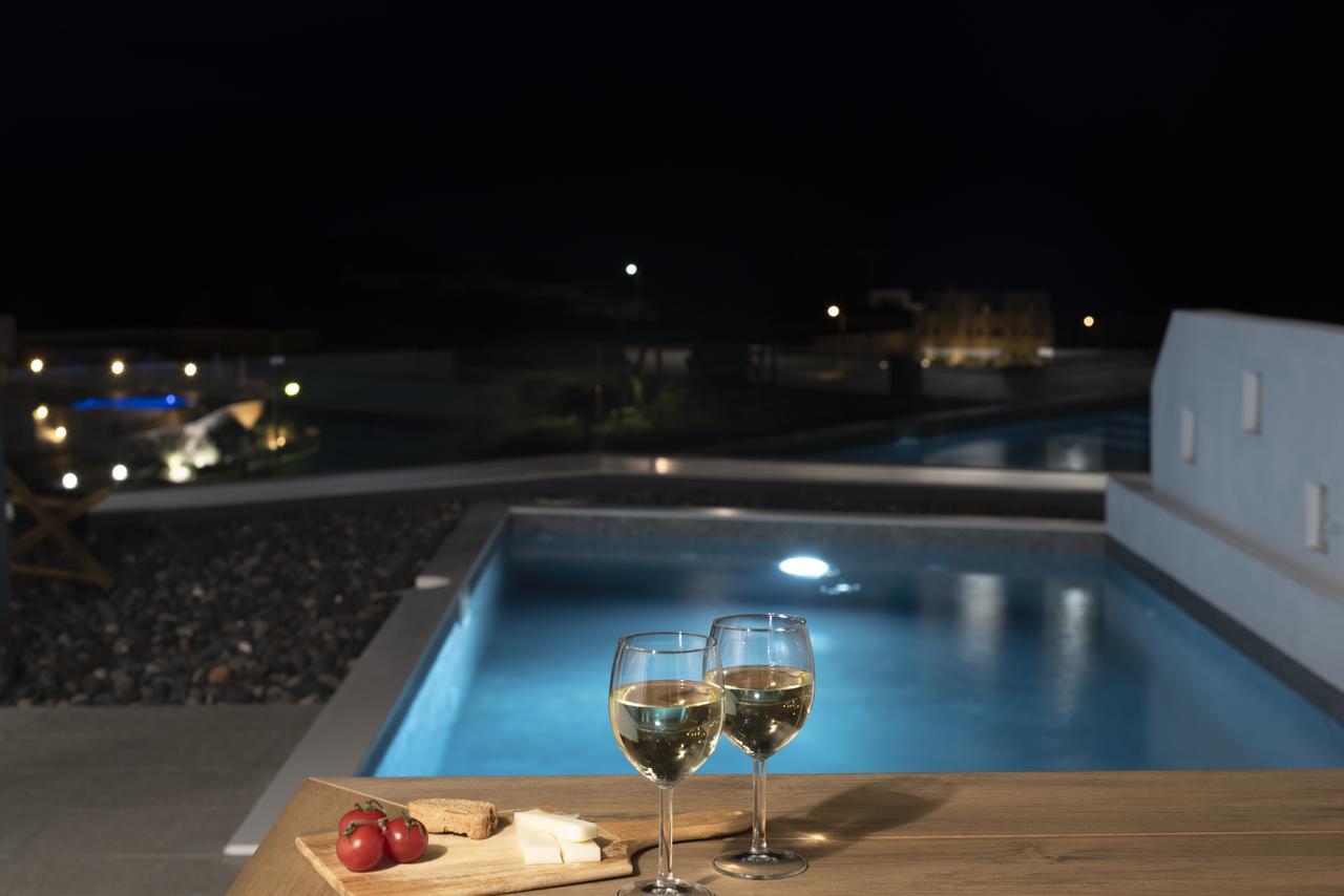 Valery Suites ฟิรา ภายนอก รูปภาพ